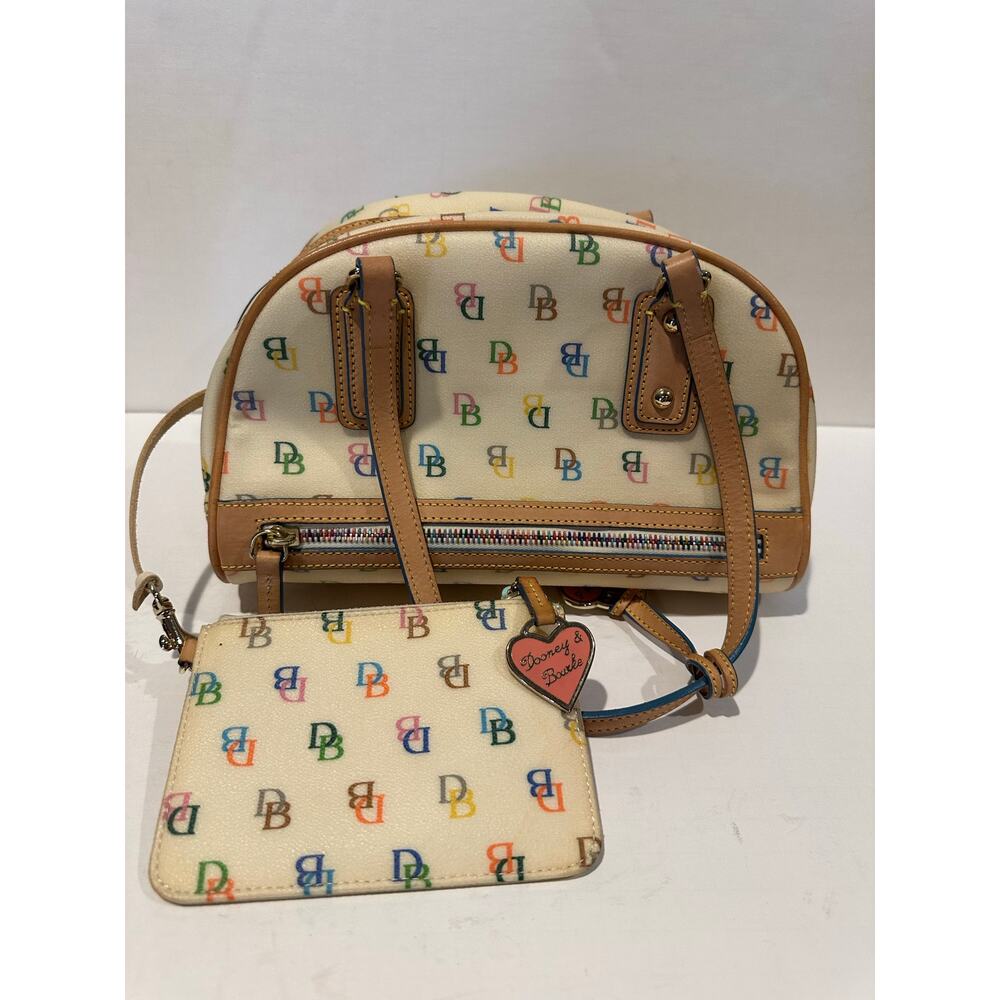 Dooney & Bourke purse